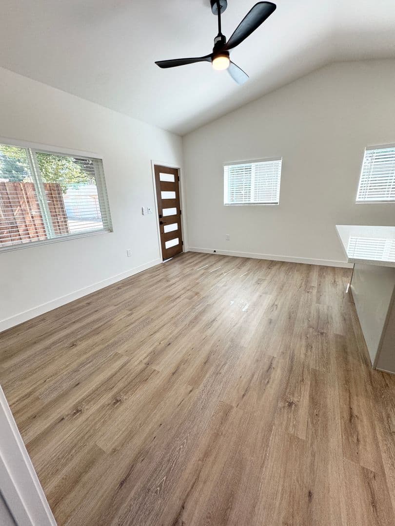 Sacramento House: 4588 73rd street Unit 2 Sacramento CA 95820