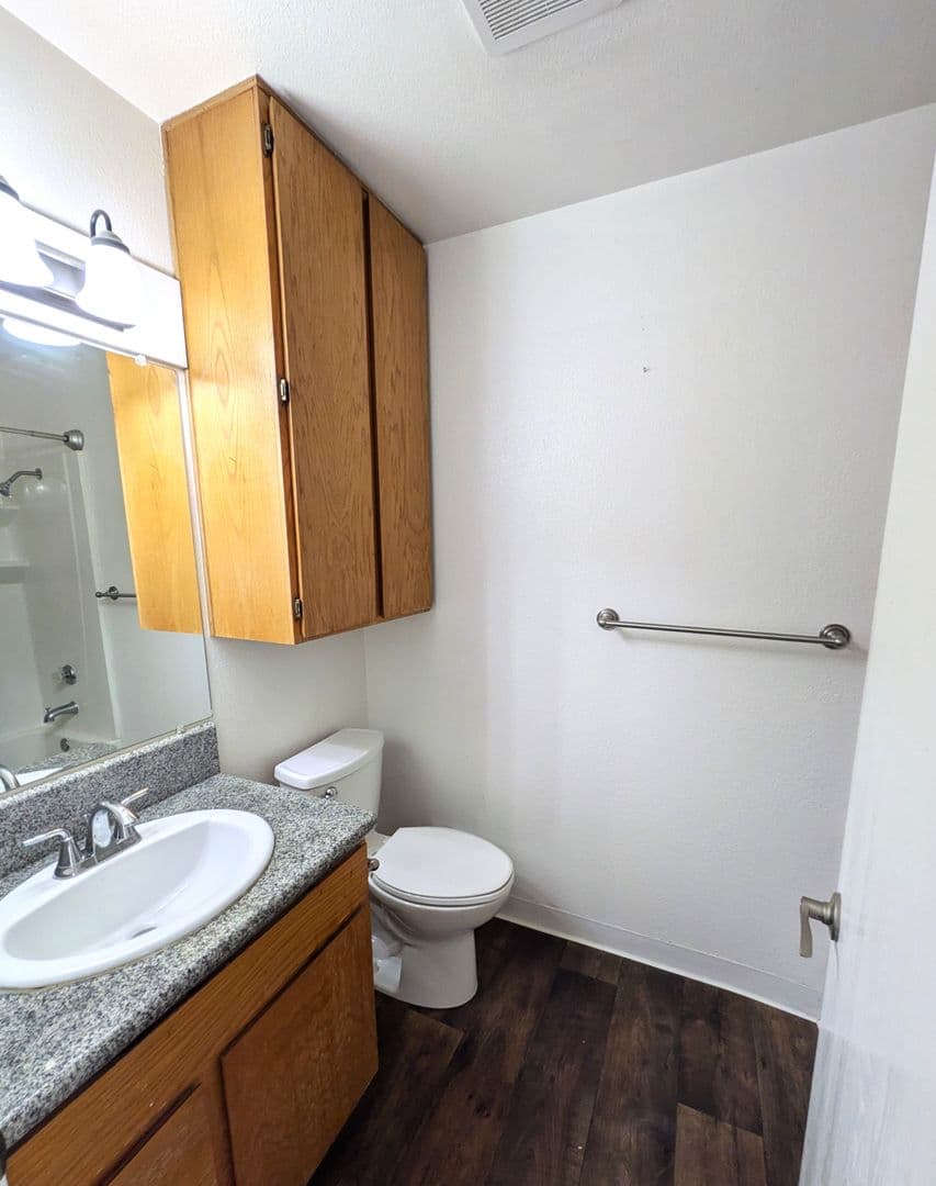 CARMICHAEL Apartment: 8728 FAIR OAKS BLVD #6