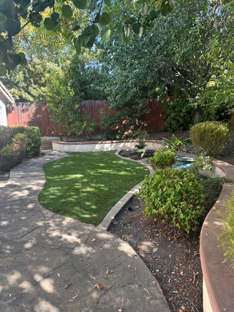 Rocklin House: 1500 Olympic Circle