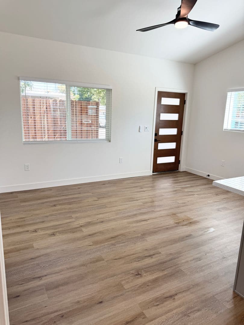 Sacramento House: 4588 73rd street Unit 2 Sacramento CA 95820