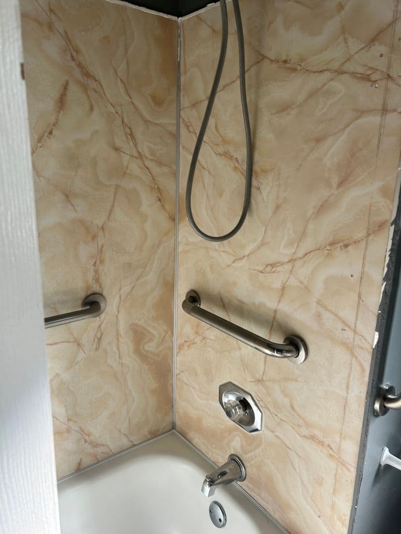 Sacramento Apartment: 423 13th Street