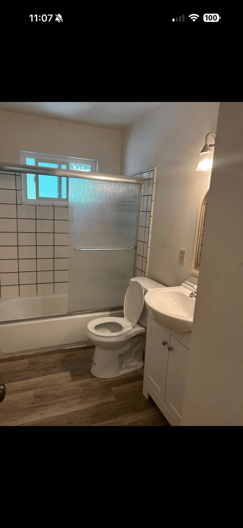 DAVIS Condo: 1703 DONNER AVENUE #4