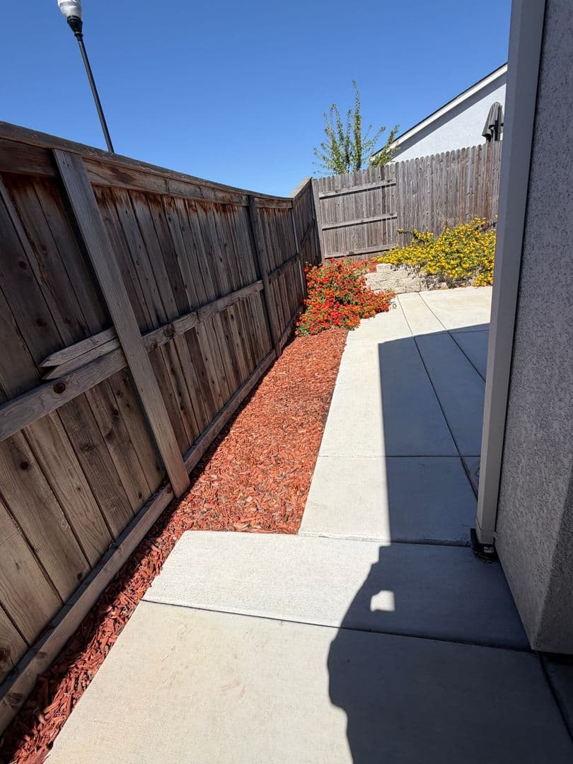 ROSEVILLE House: 6112 REDONDO WAY
