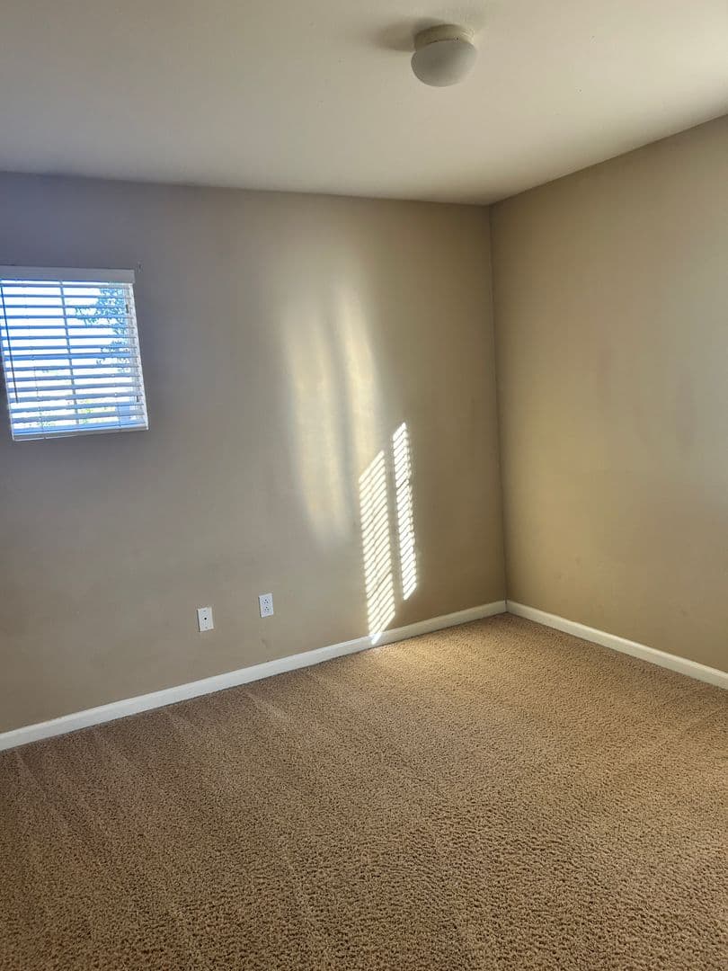 SACRAMENTO House: 4934 TROUVILLE LANE