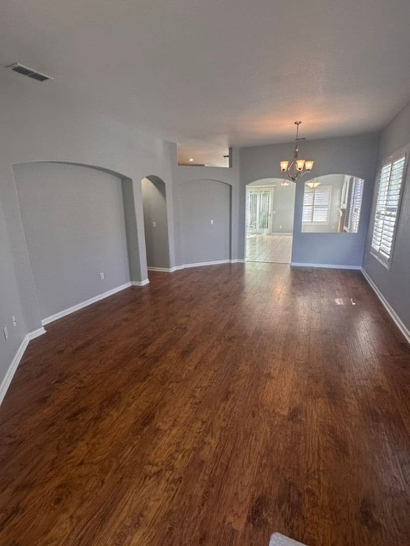 Rocklin House: 1500 Olympic Circle