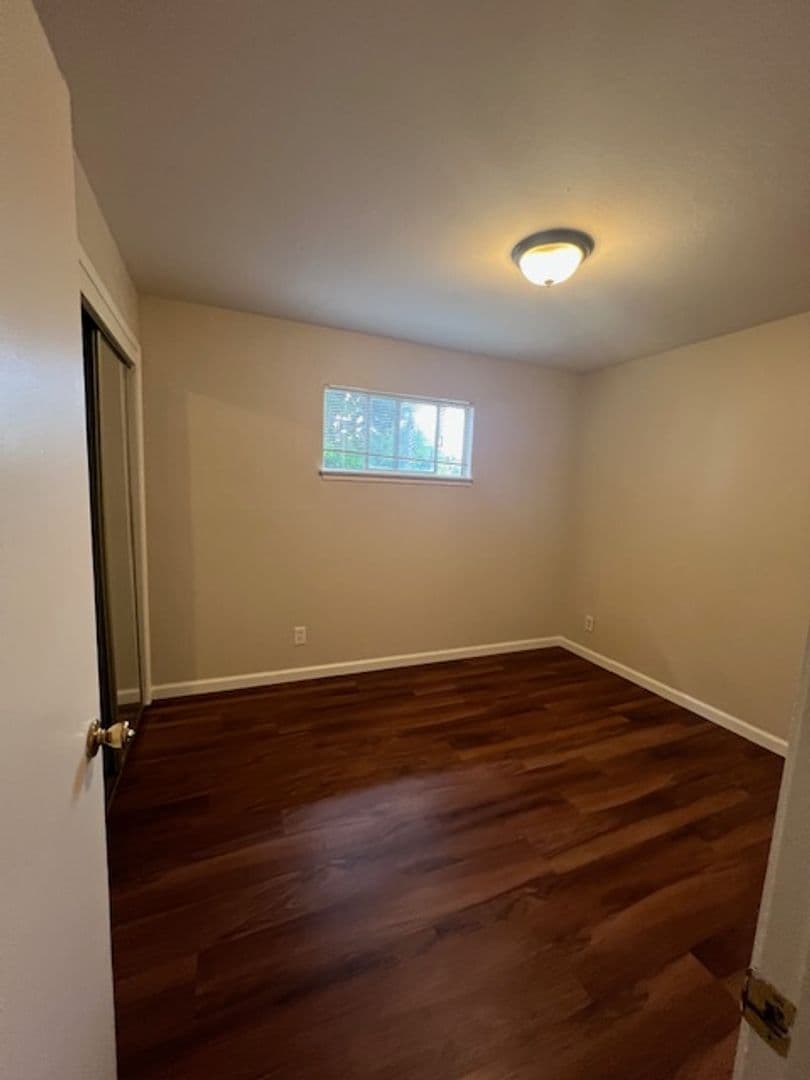 SACRAMENTO Apartment: 4505 RIVERSIDE BLVD