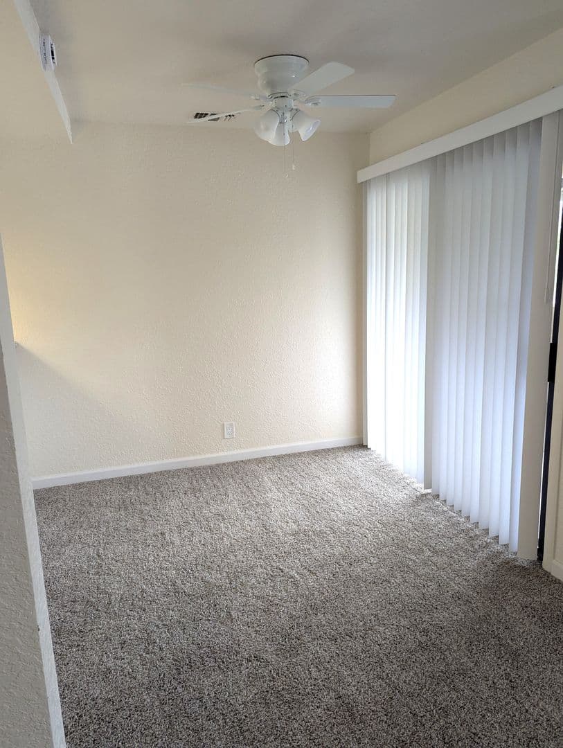CITRUS HEIGHTS Apartment: 7400 WILLOWCREEK #1-20