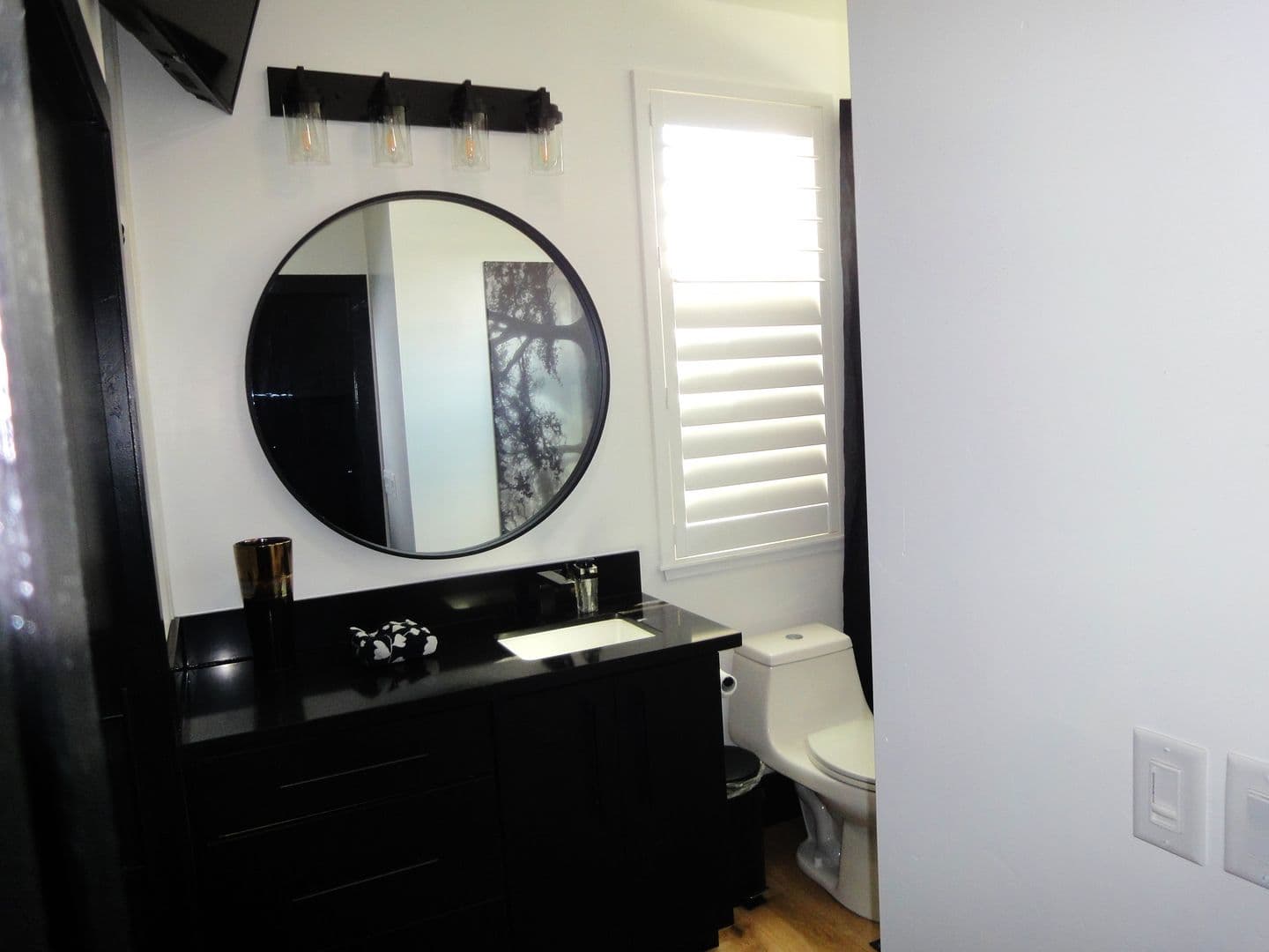 Carmichael House: 4708 Marlborough Way