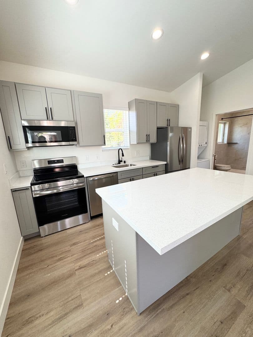 Sacramento House: 4588 73rd street Unit 2 Sacramento CA 95820