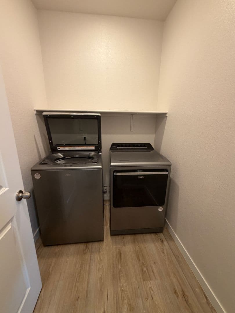 ROSEVILLE House: 6112 REDONDO WAY