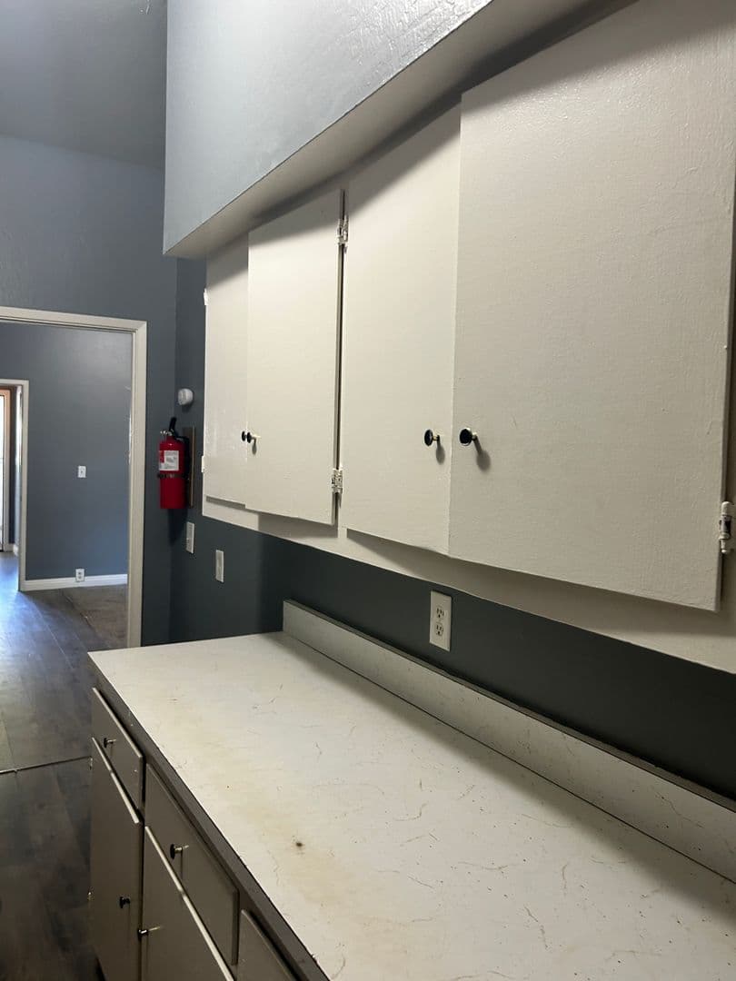 Sacramento Apartment: 423 13th Street