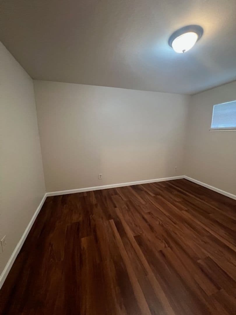 SACRAMENTO Apartment: 4505 RIVERSIDE BLVD