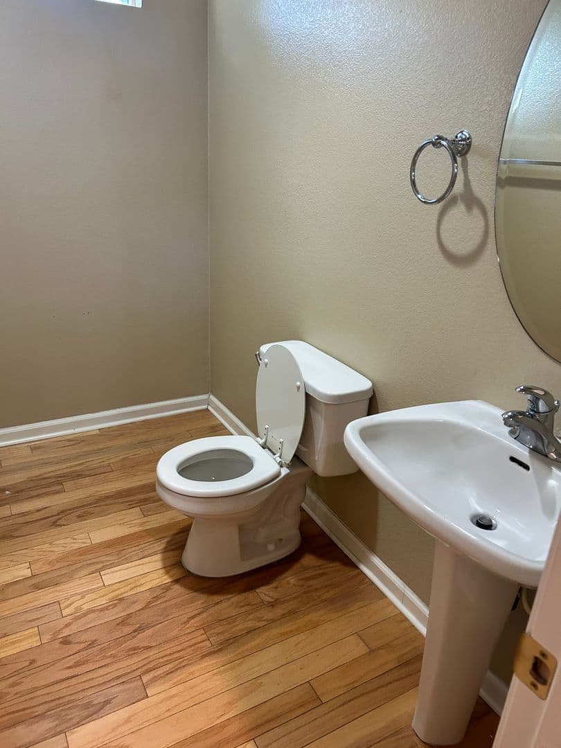 SACRAMENTO House: 4934 TROUVILLE LANE