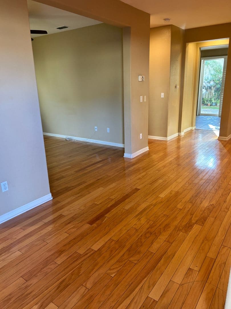 SACRAMENTO House: 4934 TROUVILLE LANE