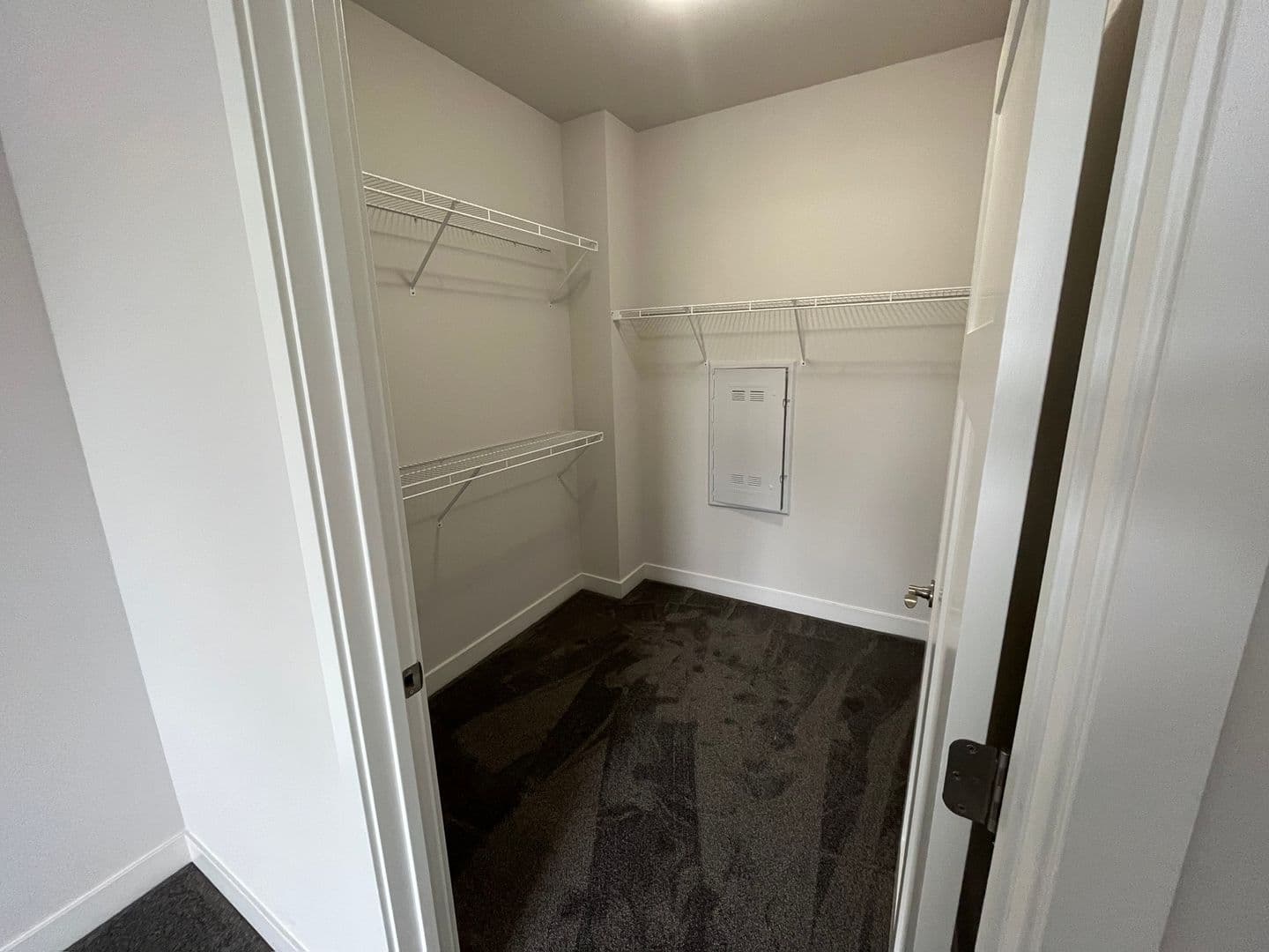 Cottage Grove Apartment: 100 W Limestone Pass
