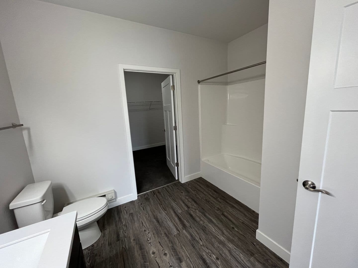 DeForest Apartment: 4958 Innovation Drive