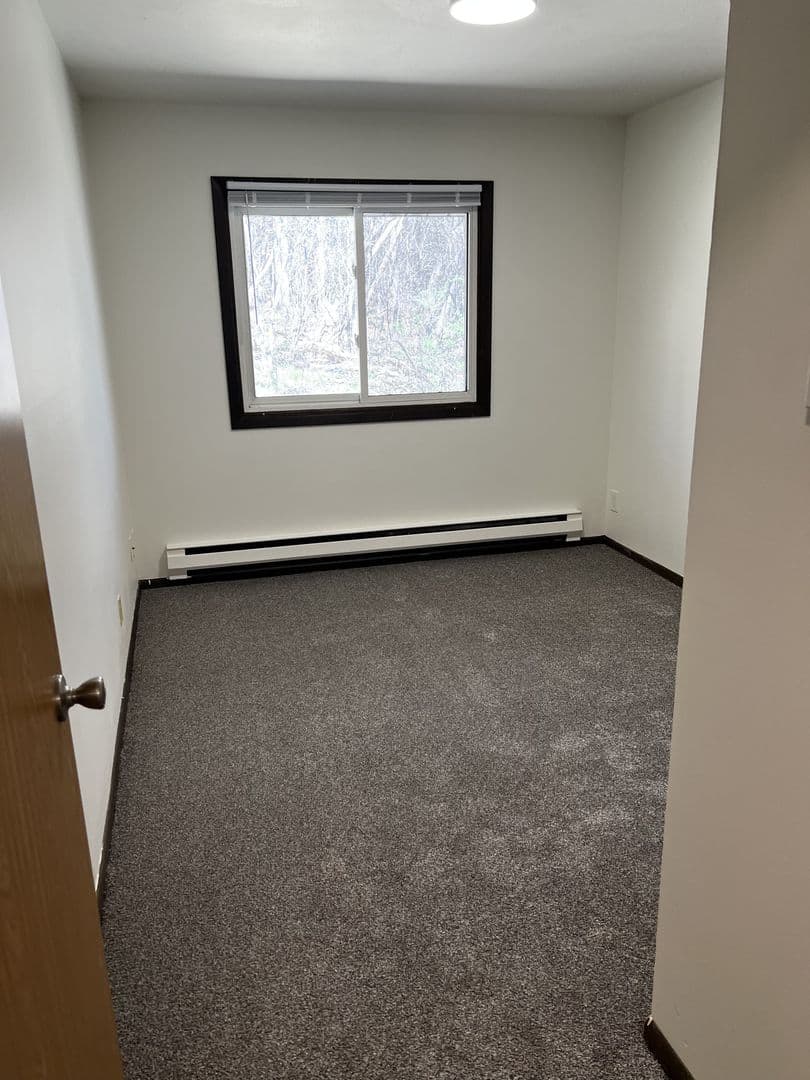 McFarland Apartment: 5902-5903-5911 Spartan Drive, 5006 Farwell Street, 4916 Burma Road