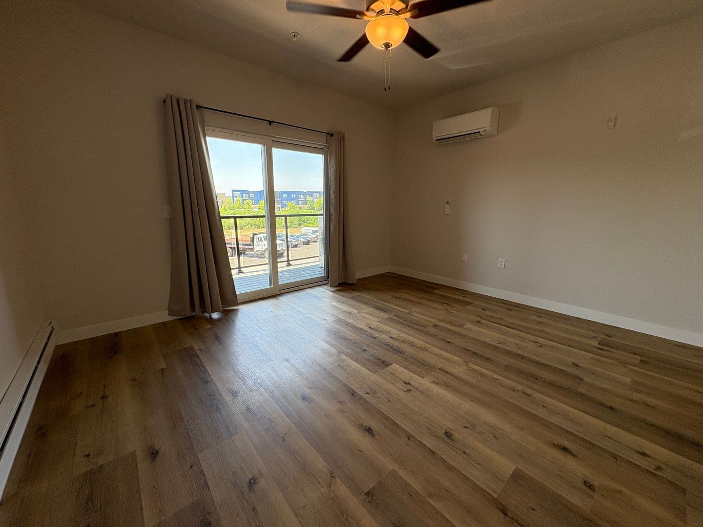 Fitchburg Apartment: 5115 & 5117 Central Park Place