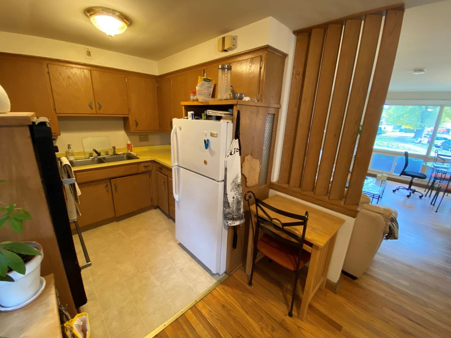 Madison Apartment: 506-518 Shepard Terrace, 602 N. Franklin Avenue, 2737 Lynn Terrace