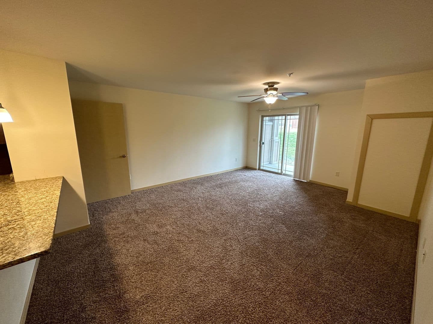 Windsor Apartment: 4320 North Towne Court