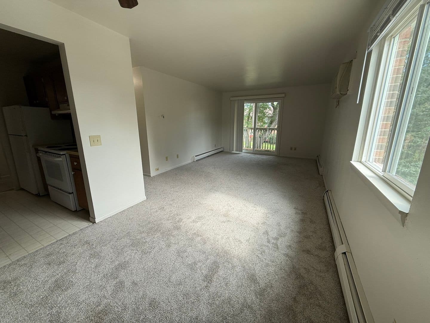 Middleton Apartment: 2114 Allen Blvd.