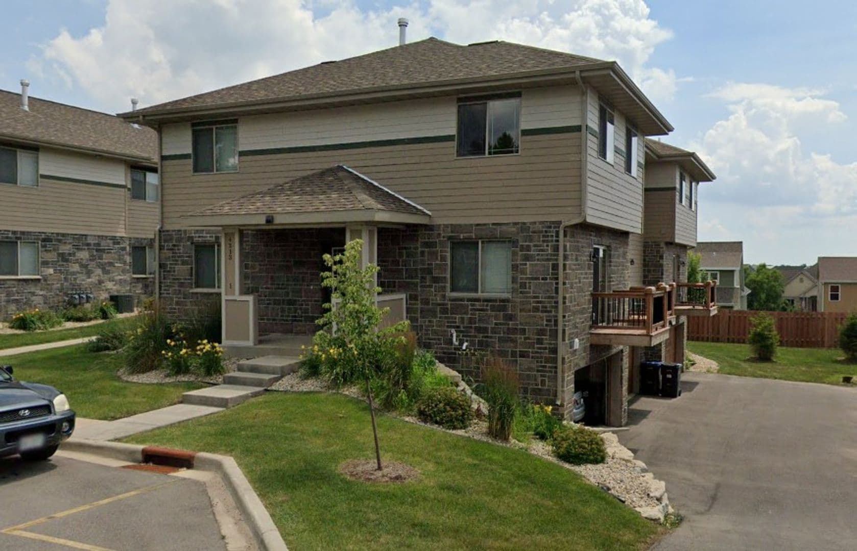 Windsor Apartment: 4320 North Towne Court