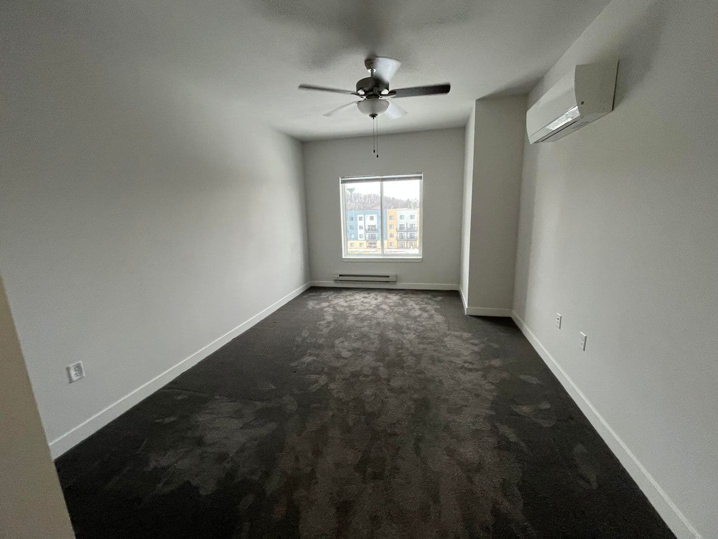 DeForest Apartment: 4958 Innovation Drive