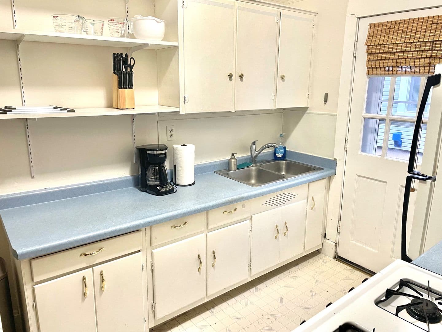 Madison Apartment: 626 W. Olin Avenue