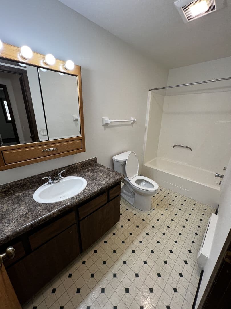 McFarland Apartment: 5902-5903-5911 Spartan Drive, 5006 Farwell Street, 4916 Burma Road