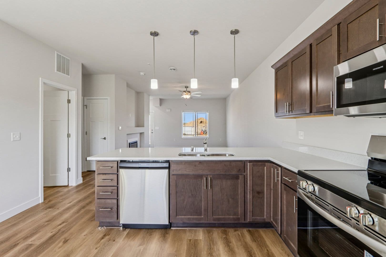 Fitchburg Apartment: 4892 Brassica Rd