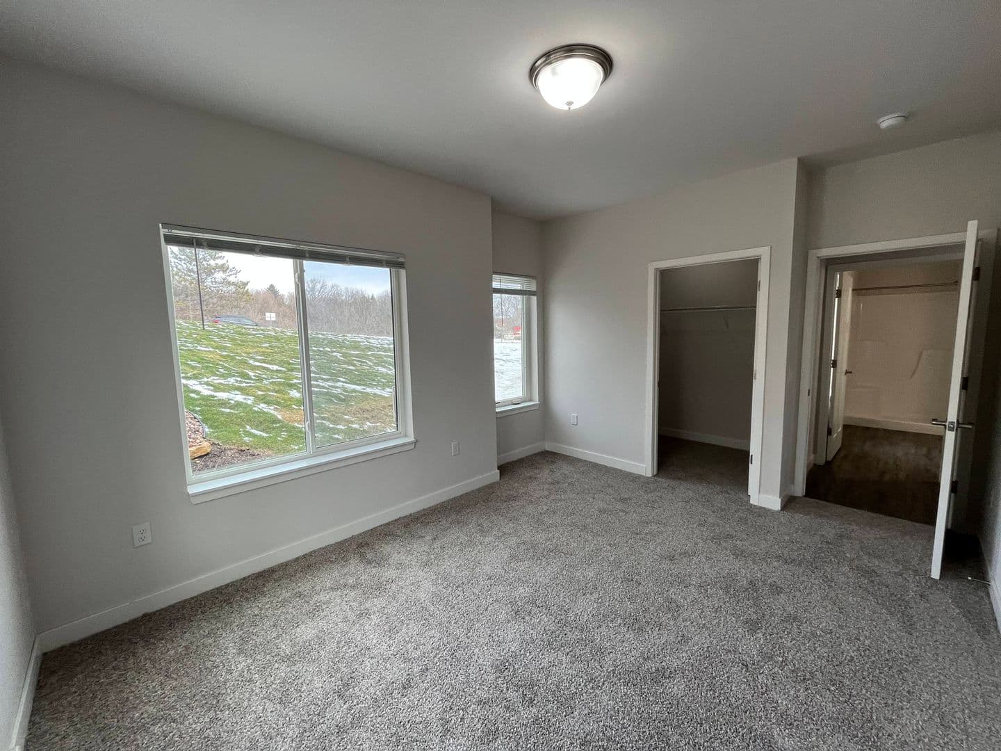 Cottage Grove Apartment: 2515 Gaston Road