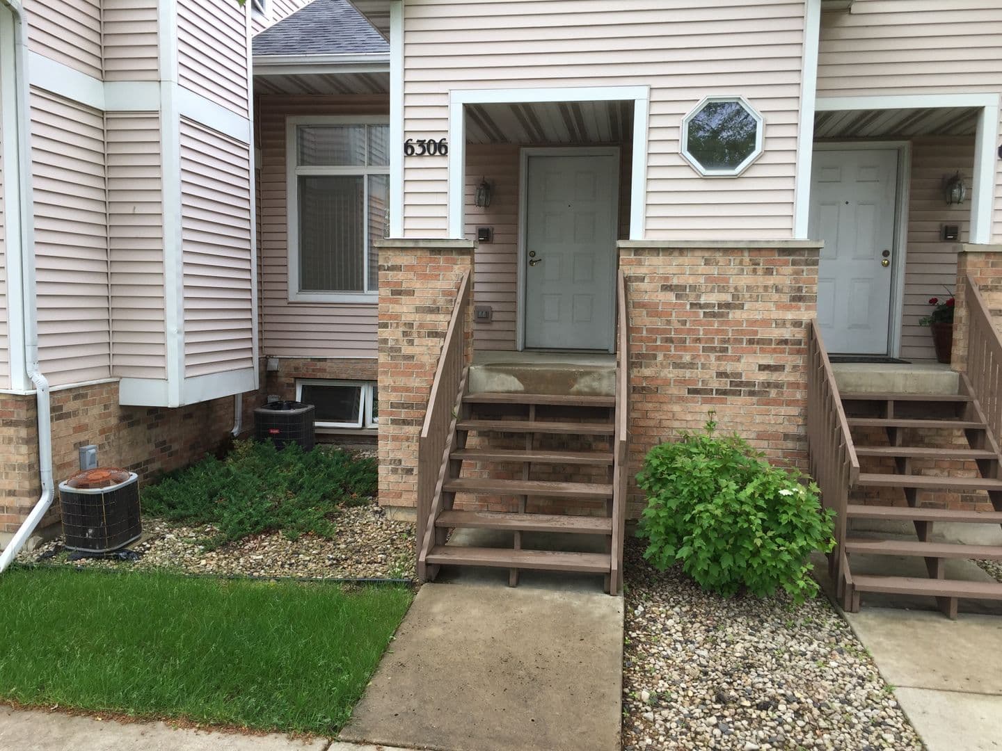 Madison Apartment: 6220-6322 McKee Rd