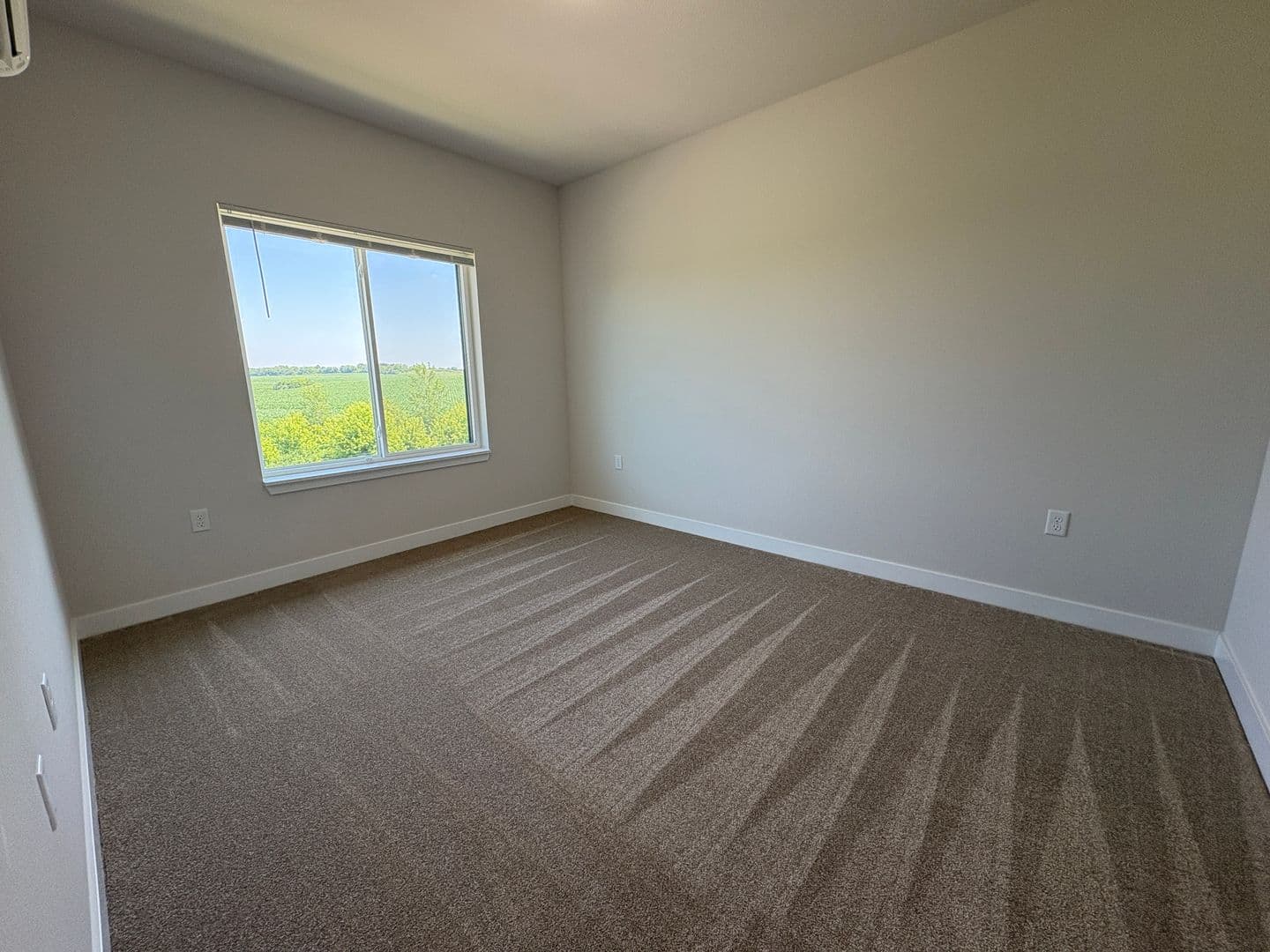 Fitchburg Apartment: 5115 & 5117 Central Park Place