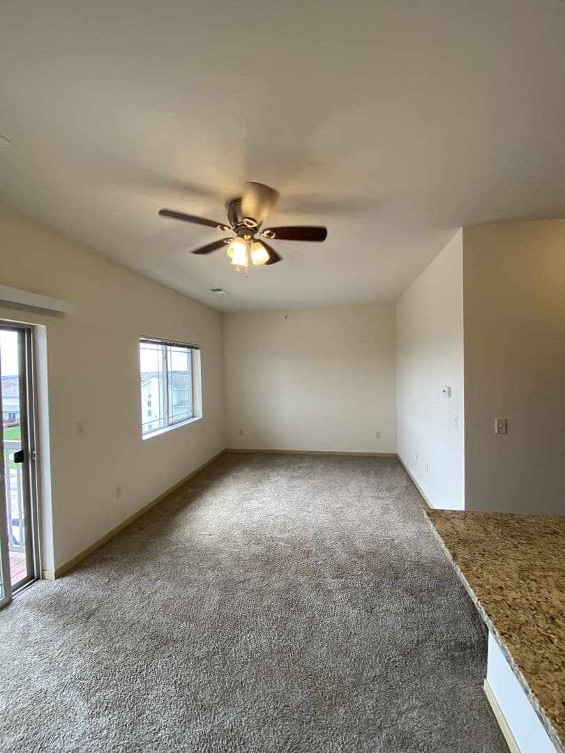 Windsor Apartment: 4320 North Towne Court