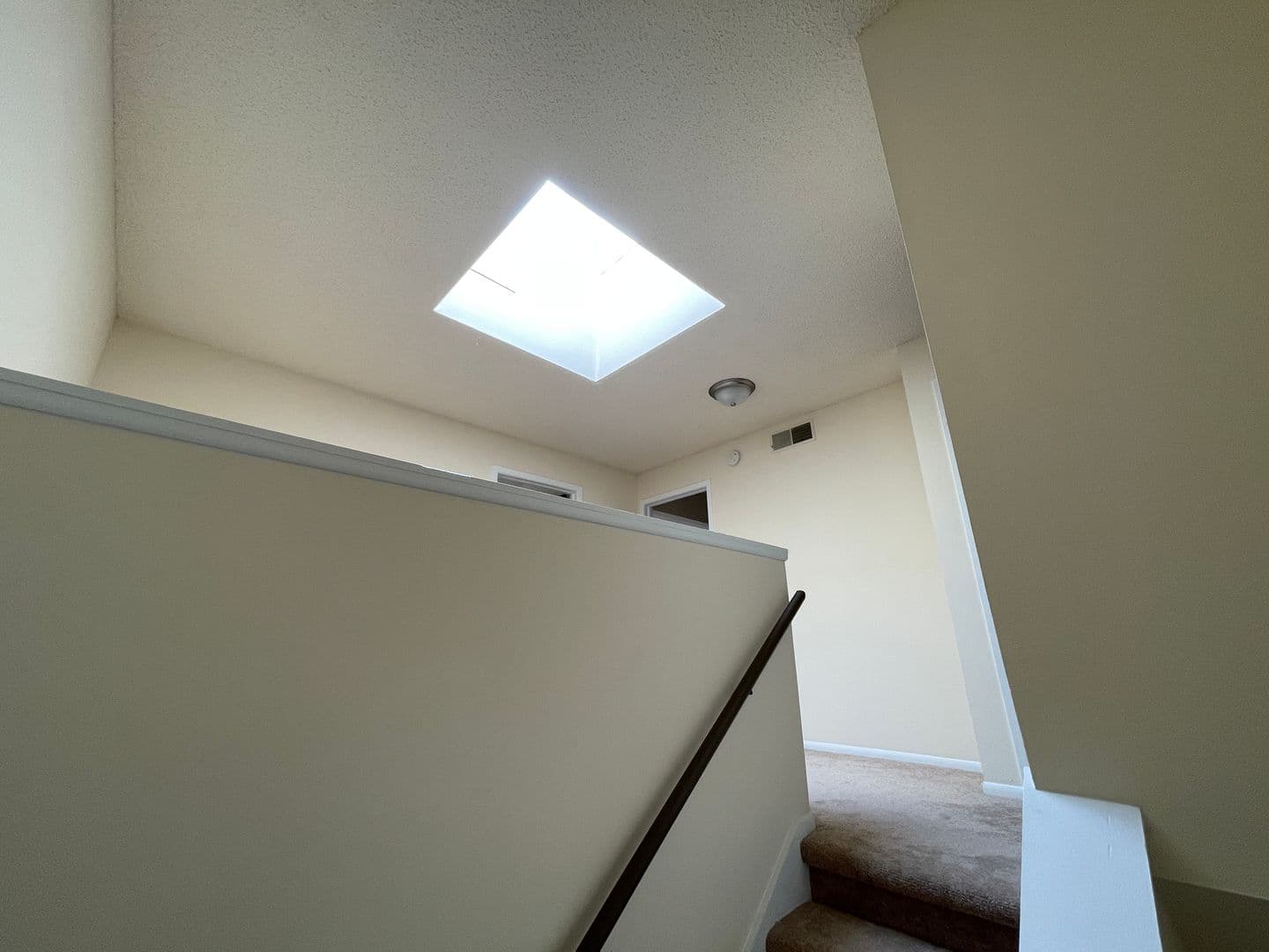 Madison Apartment: 2602-2606 Arbor Drive