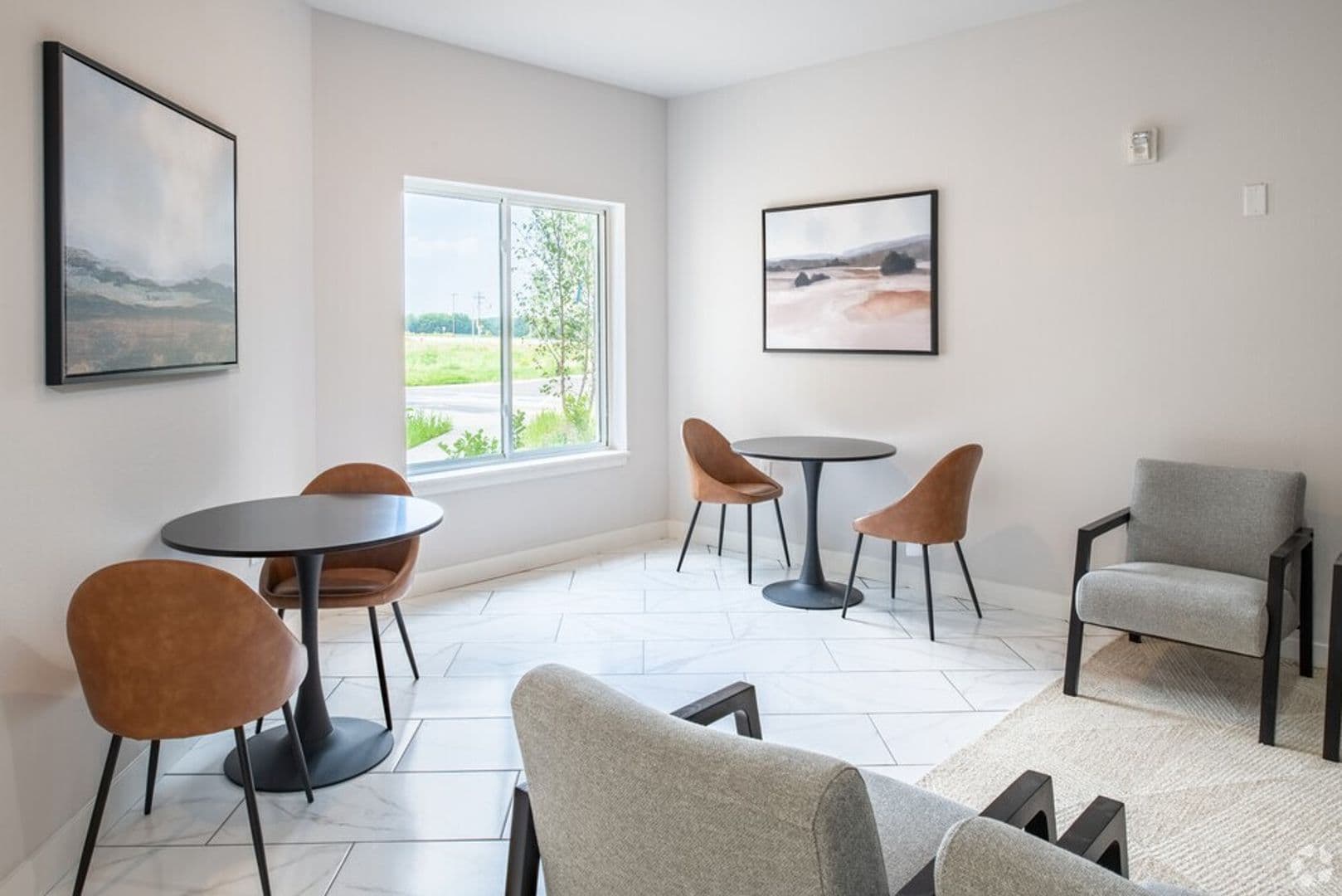 Fitchburg Apartment: 4888 Brassica Road