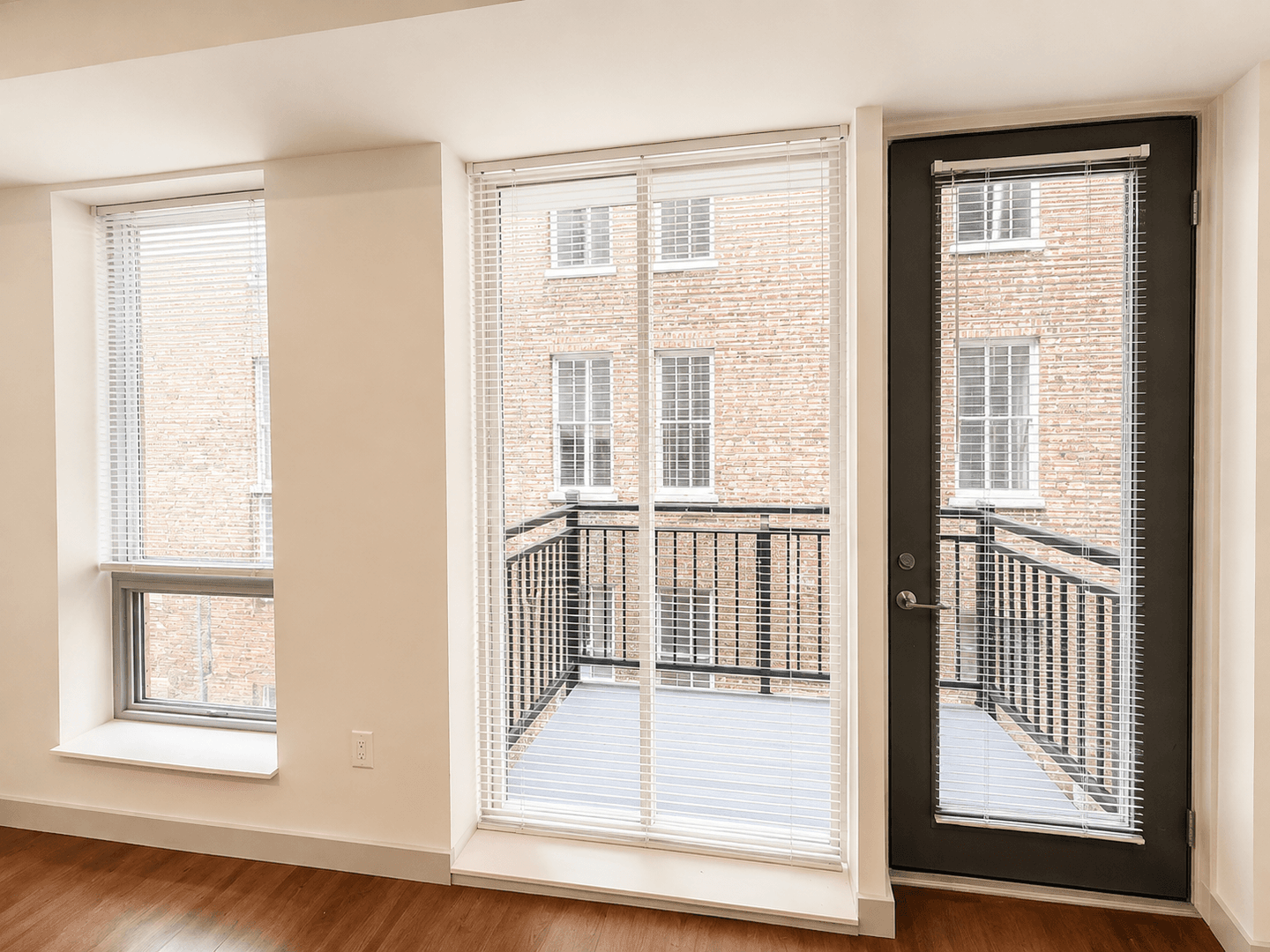 Madison Apartment: 309 S Blount st