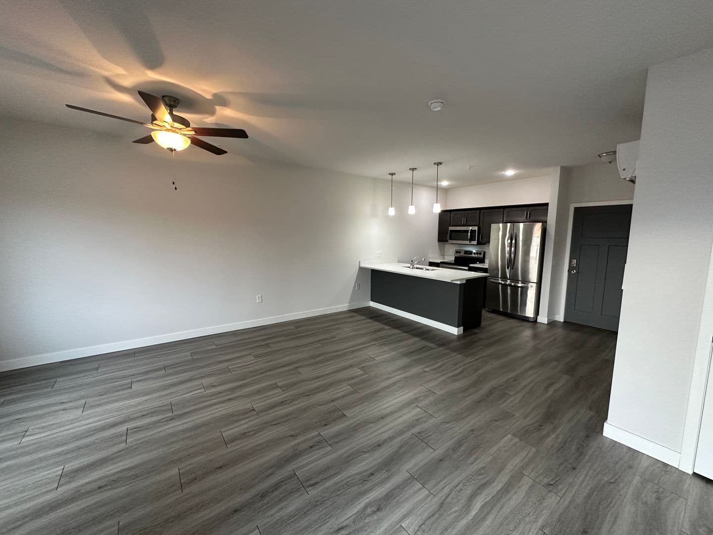 Cottage Grove Apartment: 2515 Gaston Road
