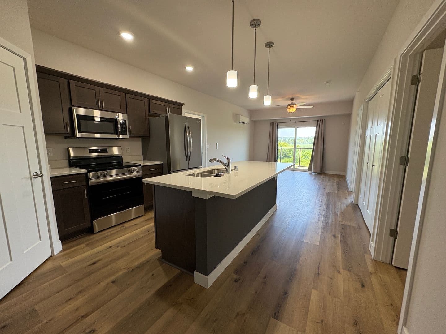 Fitchburg Apartment: 5115 & 5117 Central Park Place