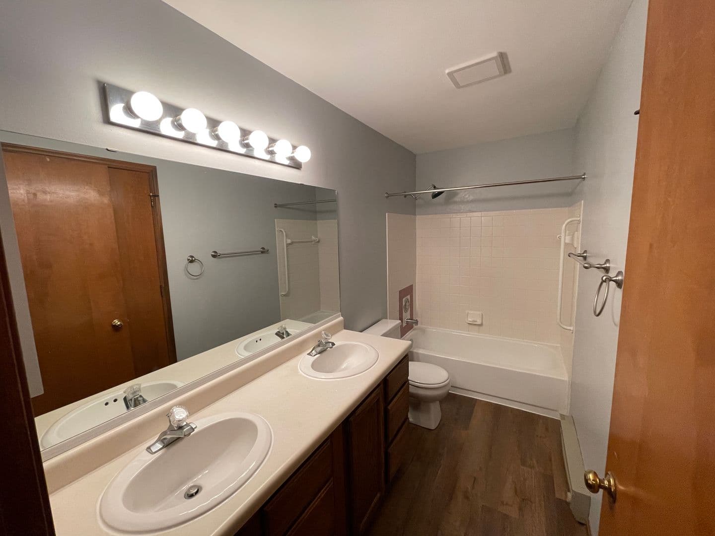 Madison Apartment: PO Box 45078