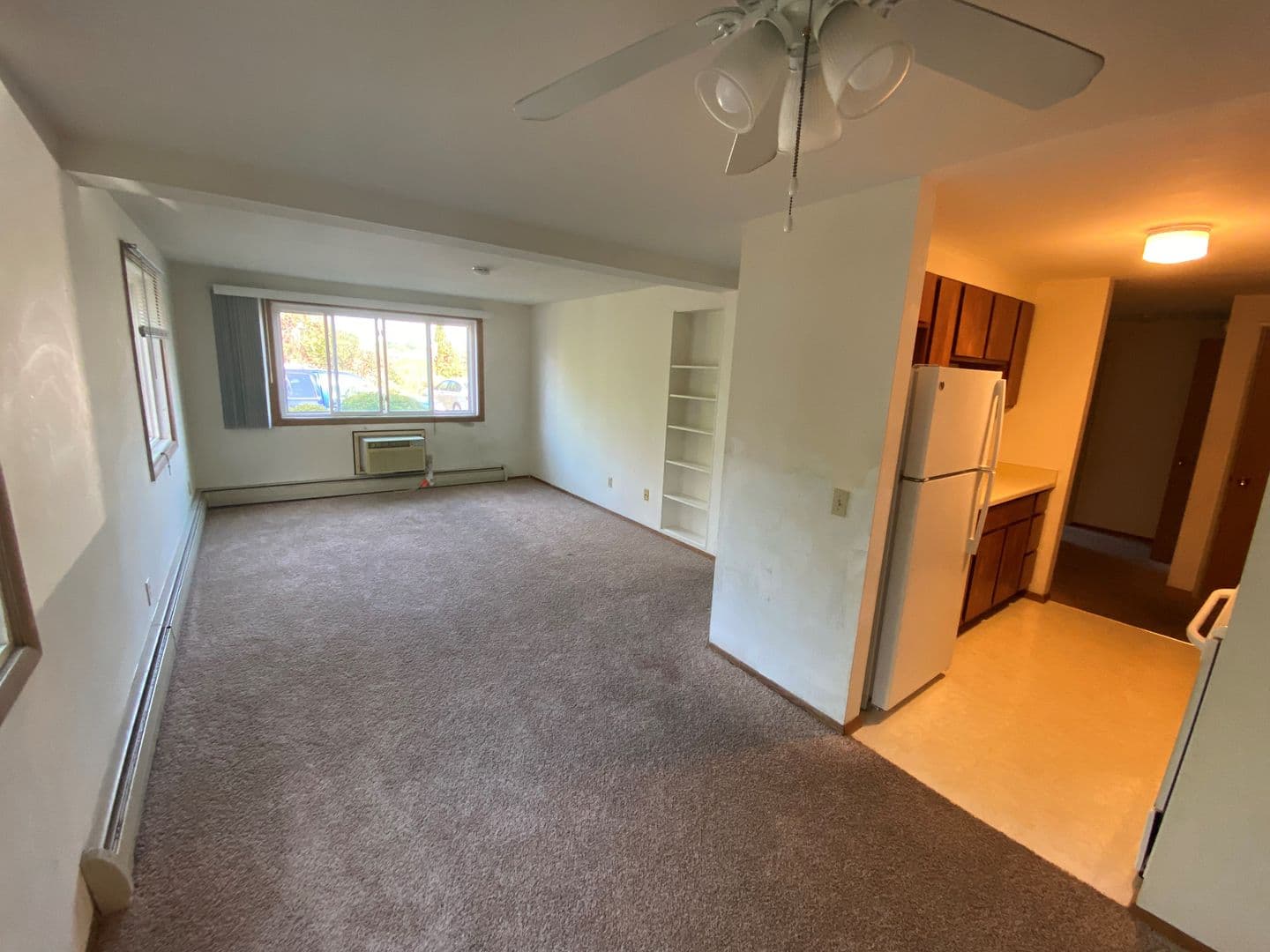 Madison Apartment: 5022 Sheboygan Ave