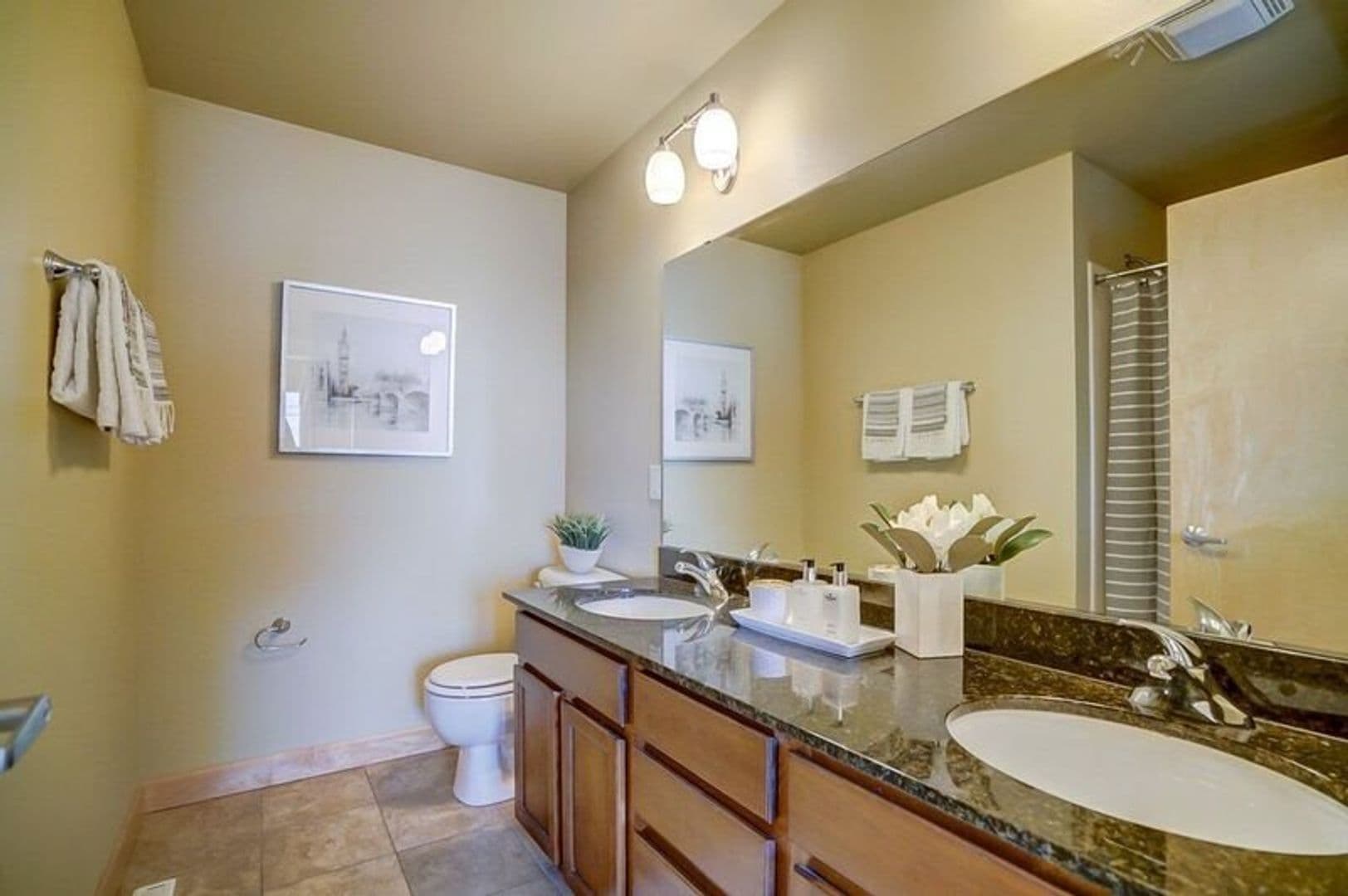 Madison Apartment: 1704-1724 Waldorf Blvd - 8101-8107 Mansion Hill Drive