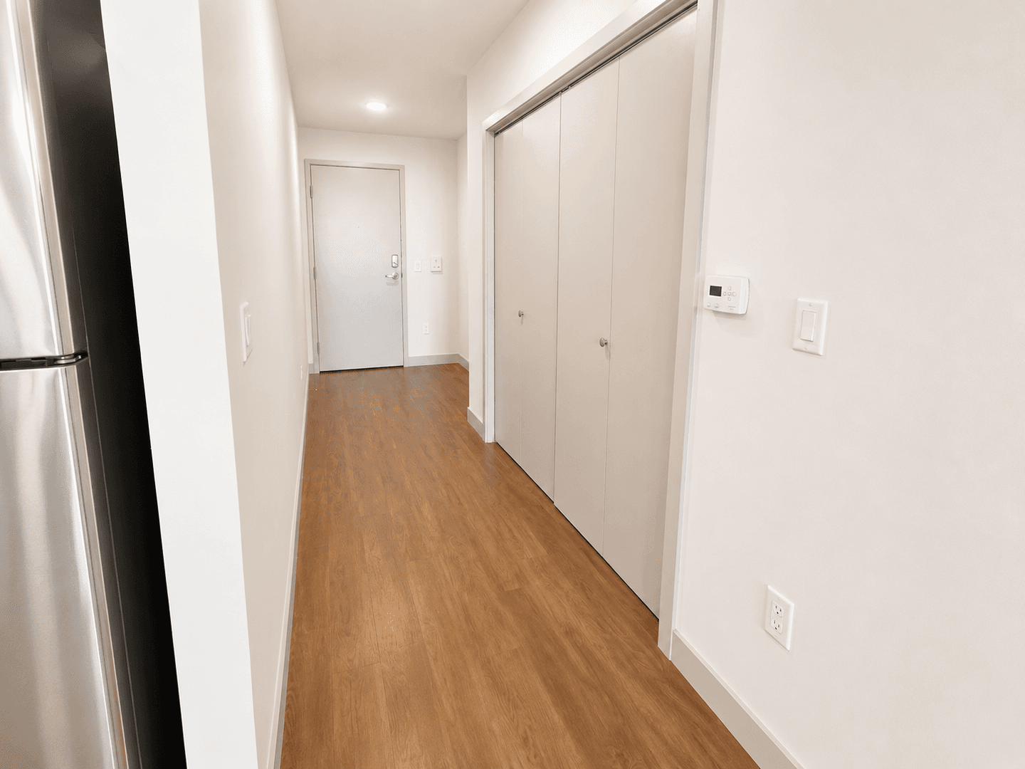 Madison Apartment: 309 S Blount st