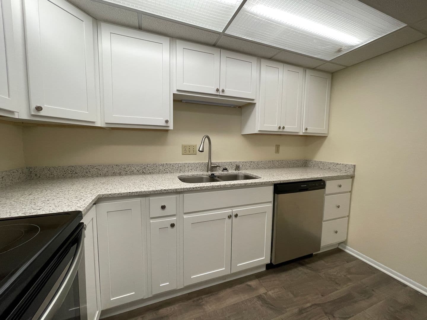 Madison Apartment: 2602-2606 Arbor Drive