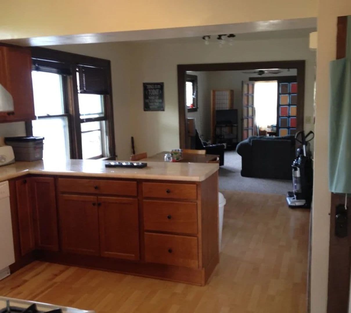 Madison Apartment: 1615 Monroe Street