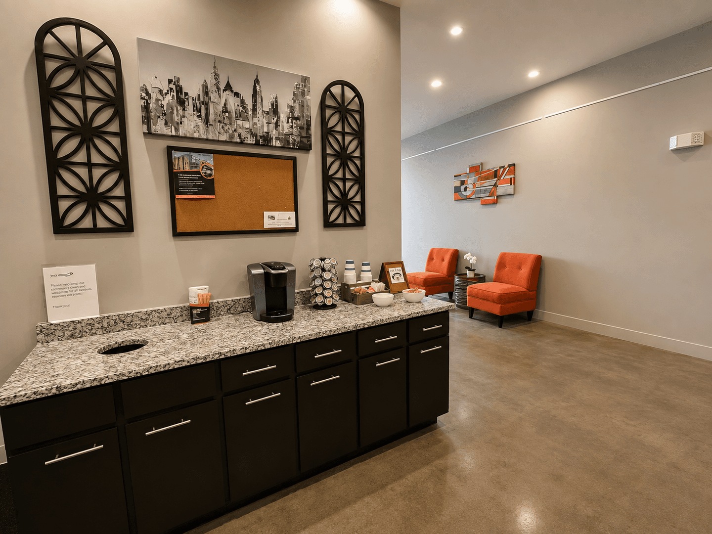 Madison Apartment: 309 S Blount st