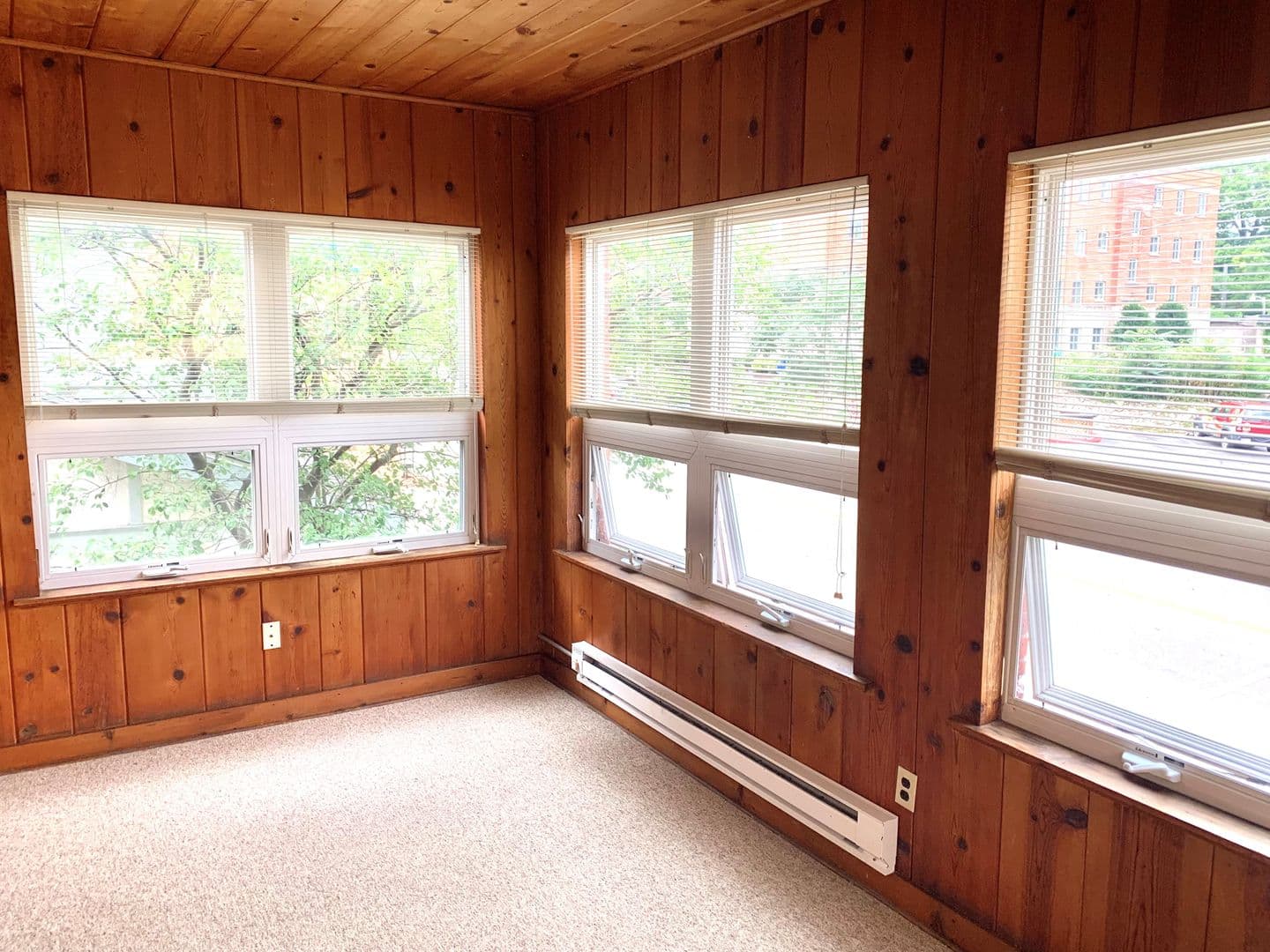 Madison Apartment: 1615 Monroe Street