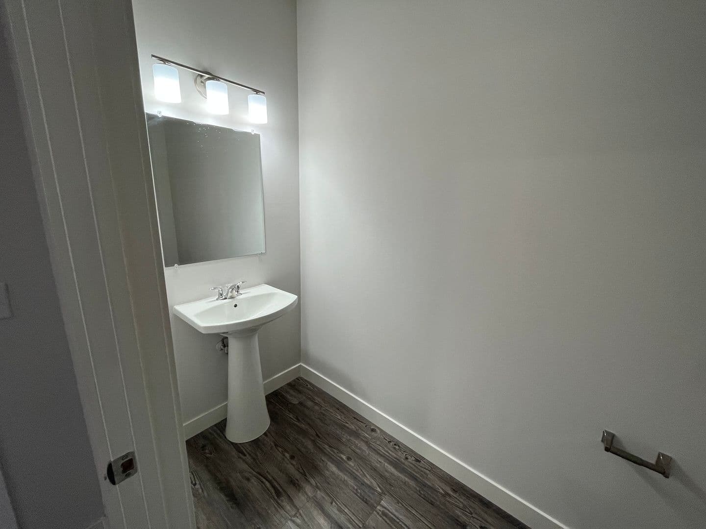 Cottage Grove Apartment: 2515 Gaston Road