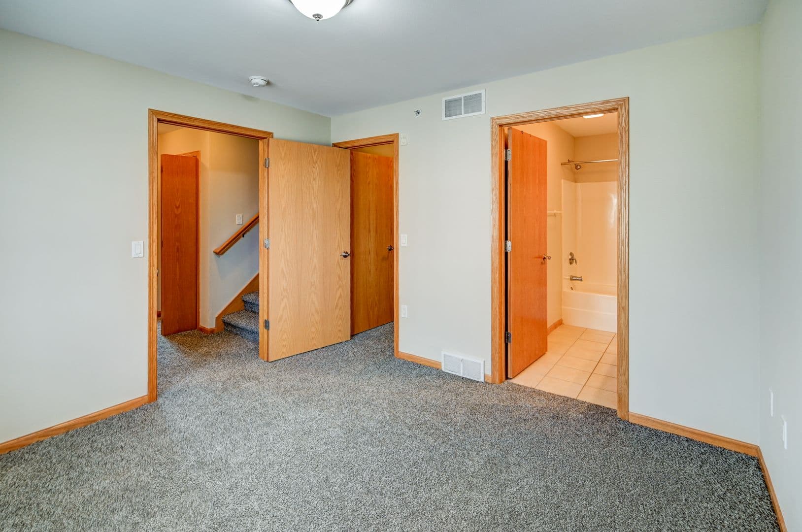 Madison Apartment: 6711 Fairhaven Road