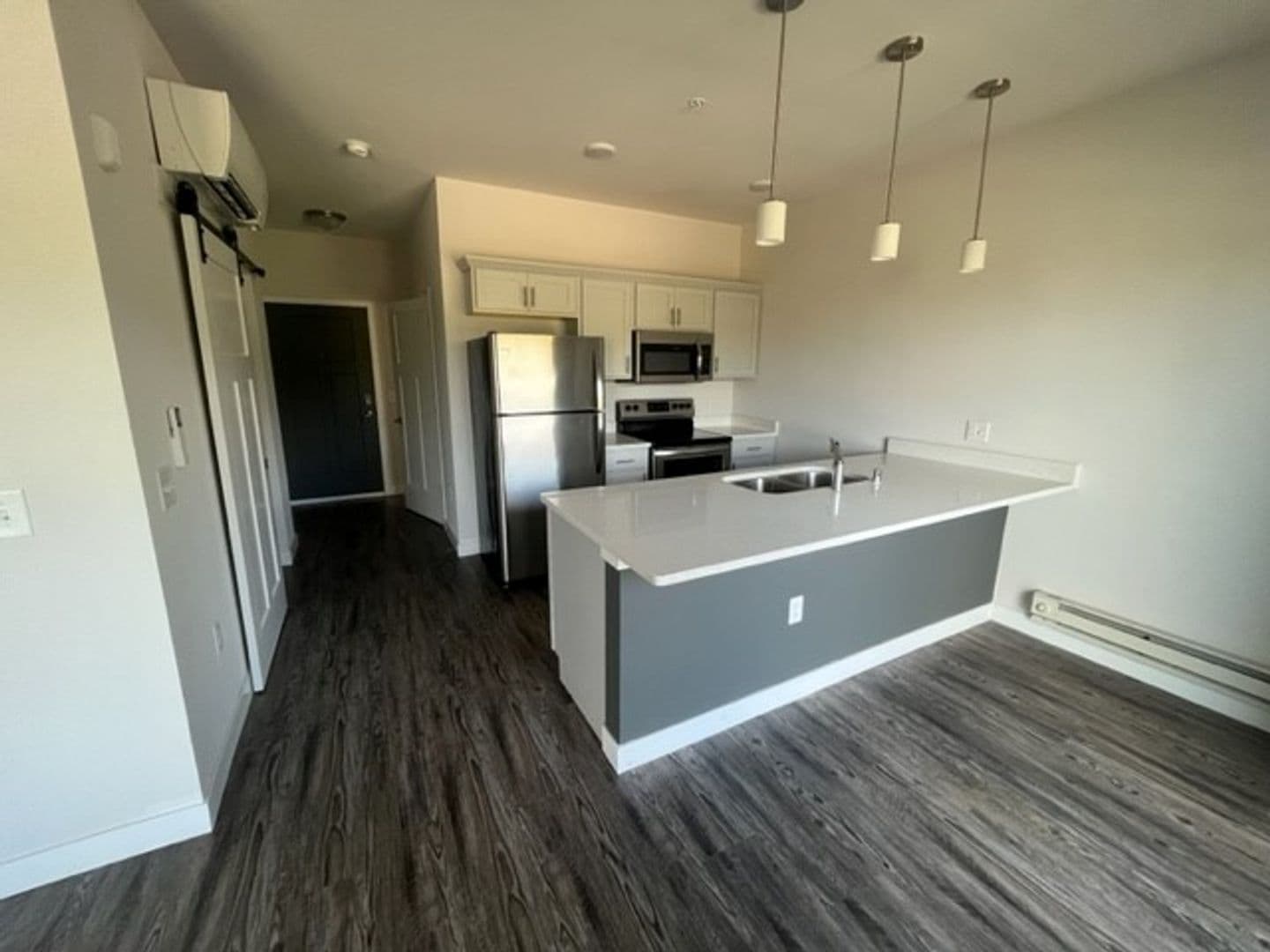 Cottage Grove Apartment: 2515 Gaston Road